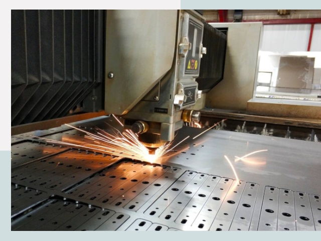 Лазерная резка металла в Саранске от 632 руб.